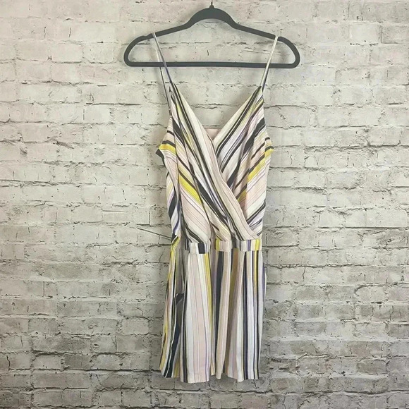 1 State Women's Medium Striped Spaghetti Strap Shorts Romper Pockets Pink Yellow - Picture 2 of 7